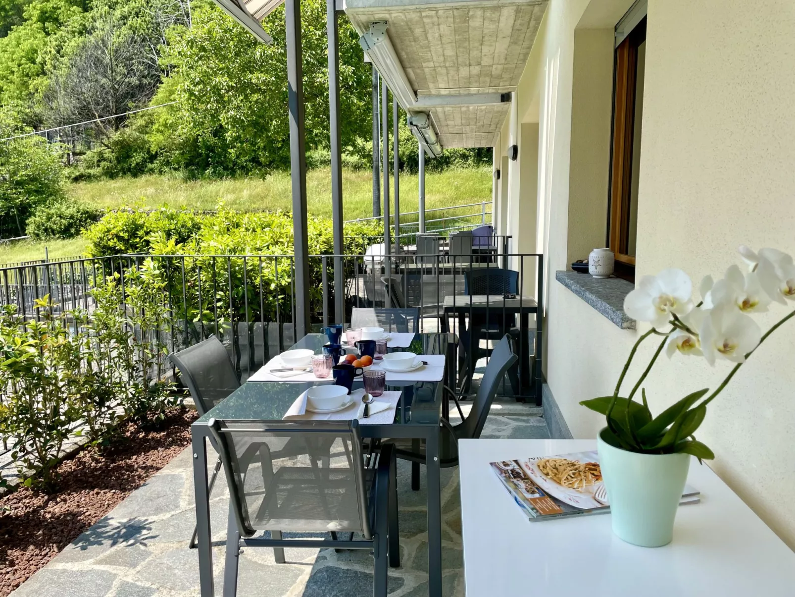 San Vincenzo-Outside