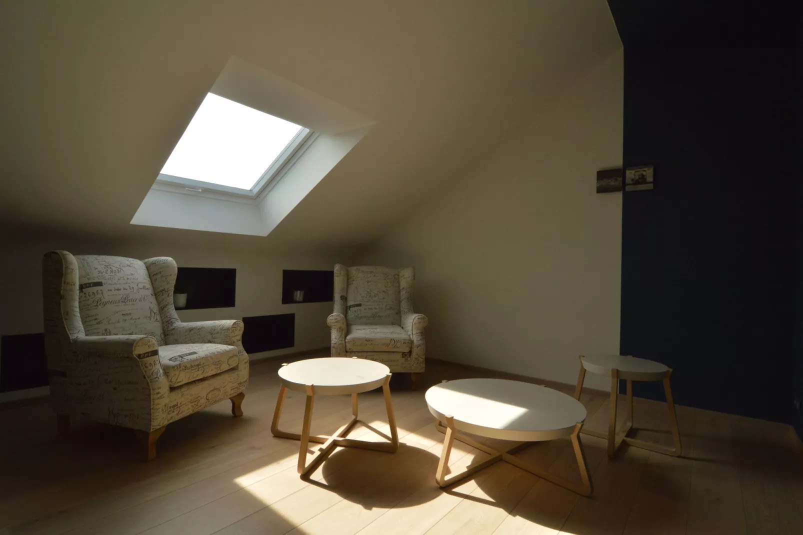 Rêve Orange-Living room