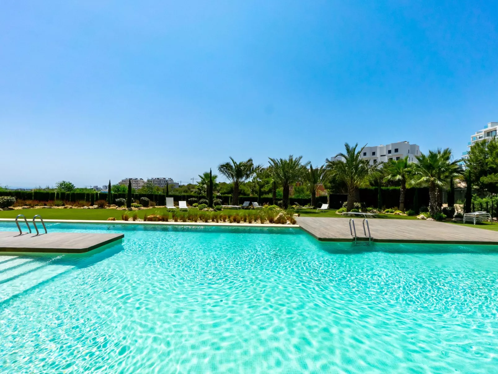 Las Colinas Golf & Country Club-Outside