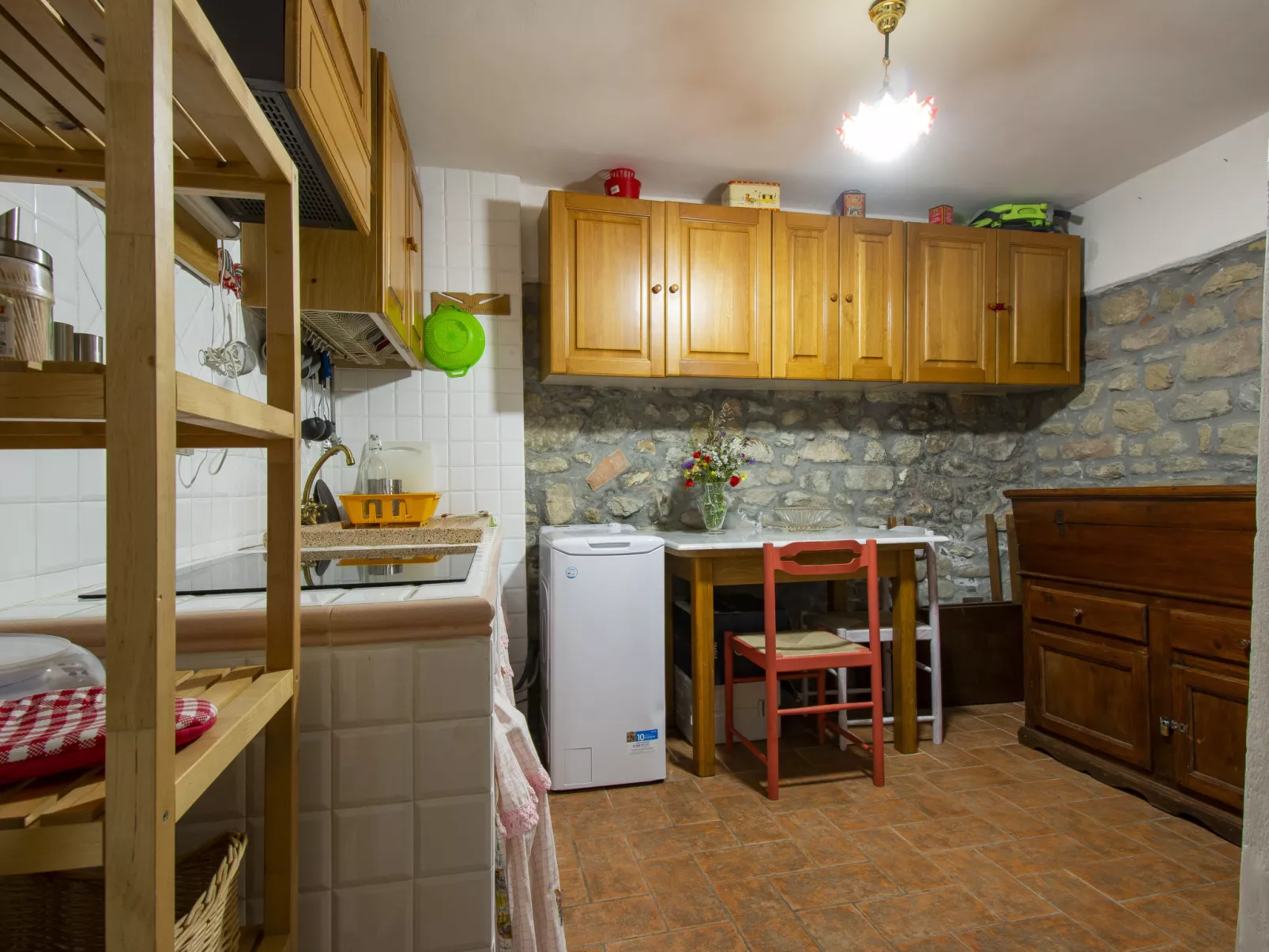 Casa della Fontana-Inside
