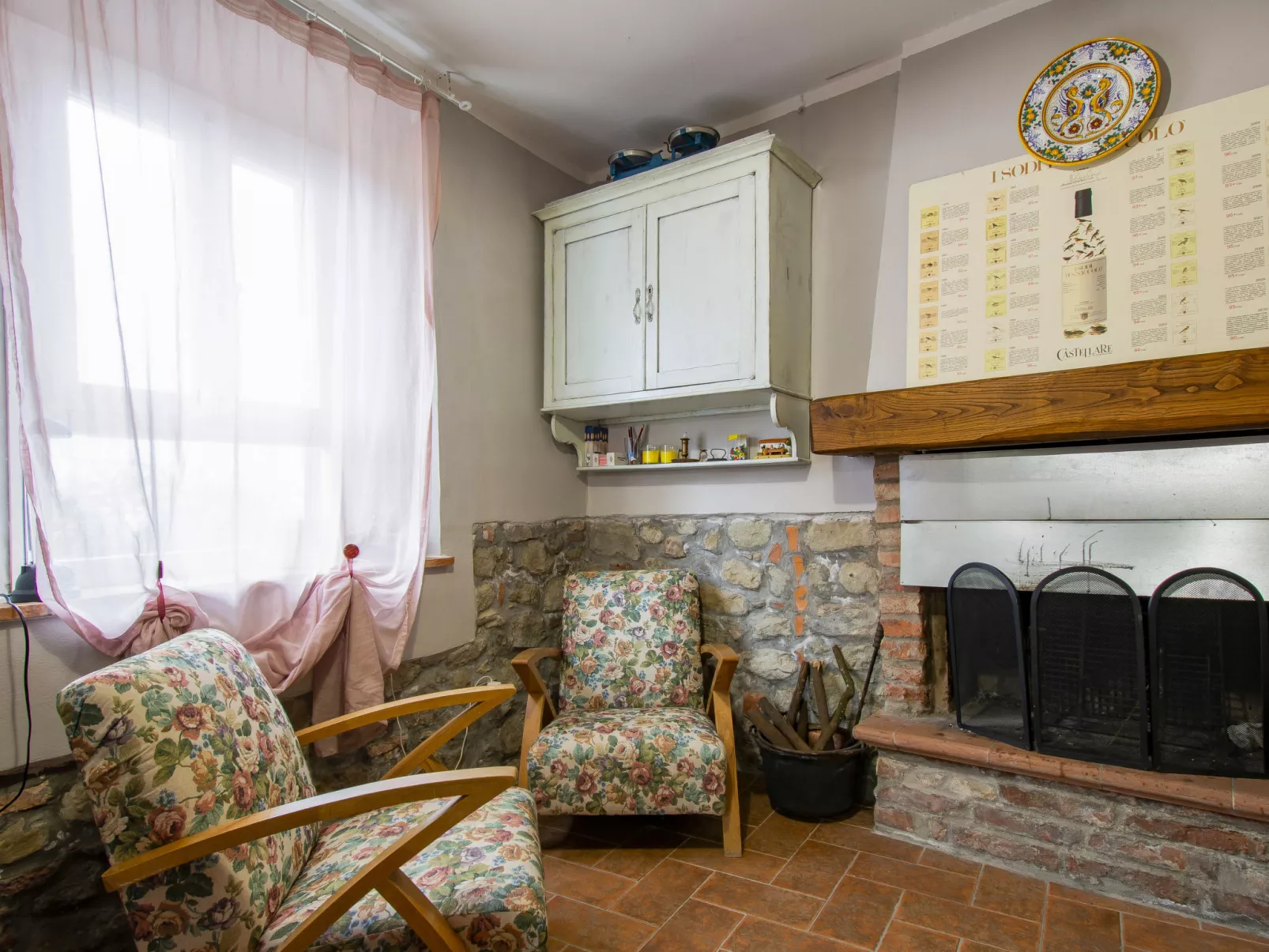 Casa della Fontana-Inside