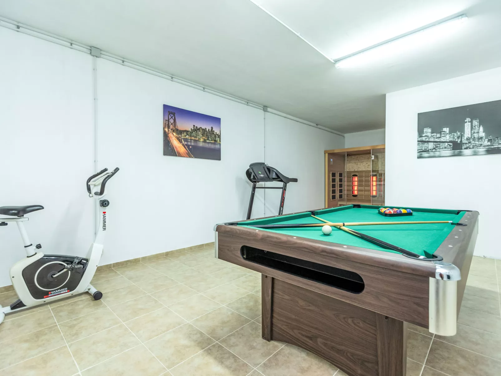 Villa Šime-Inside