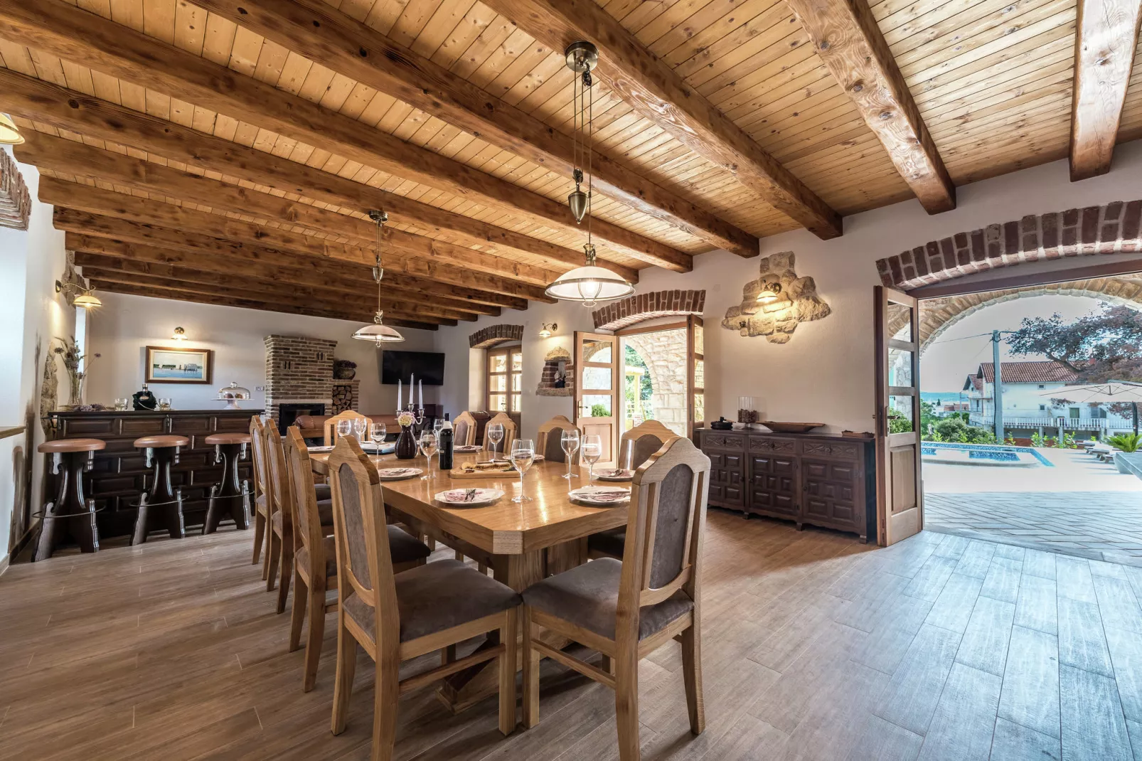 Villa Dumina-Dining room