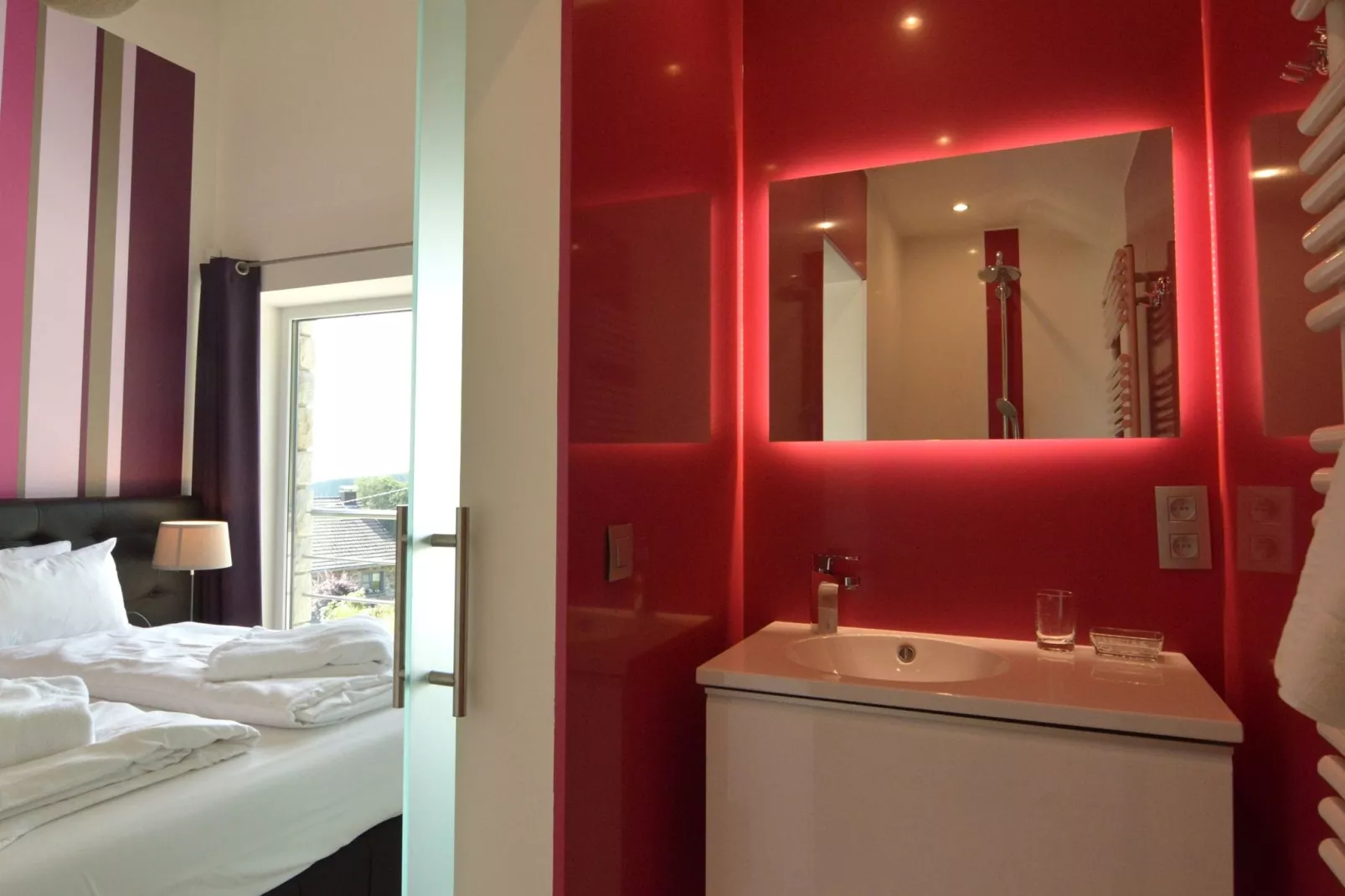 Rêve Orange-Bathroom