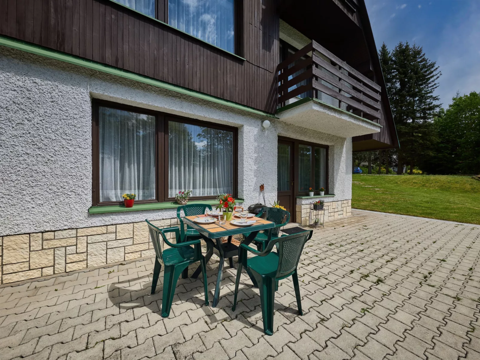 Villa Jana-Outside