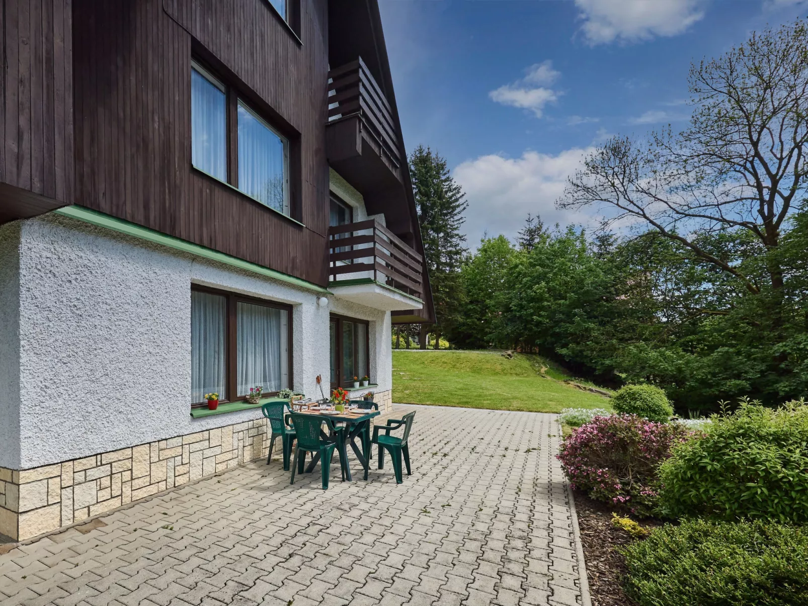 Villa Jana-Outside