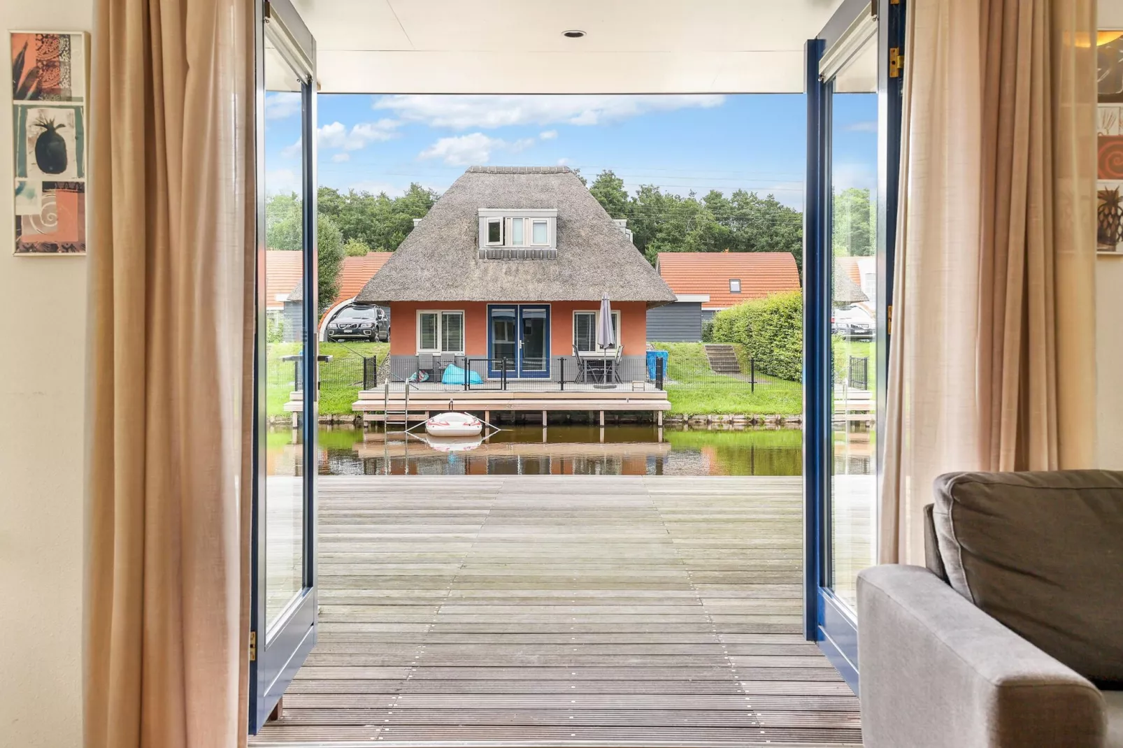 Waterpark De Bloemert 11-Terrace balcony