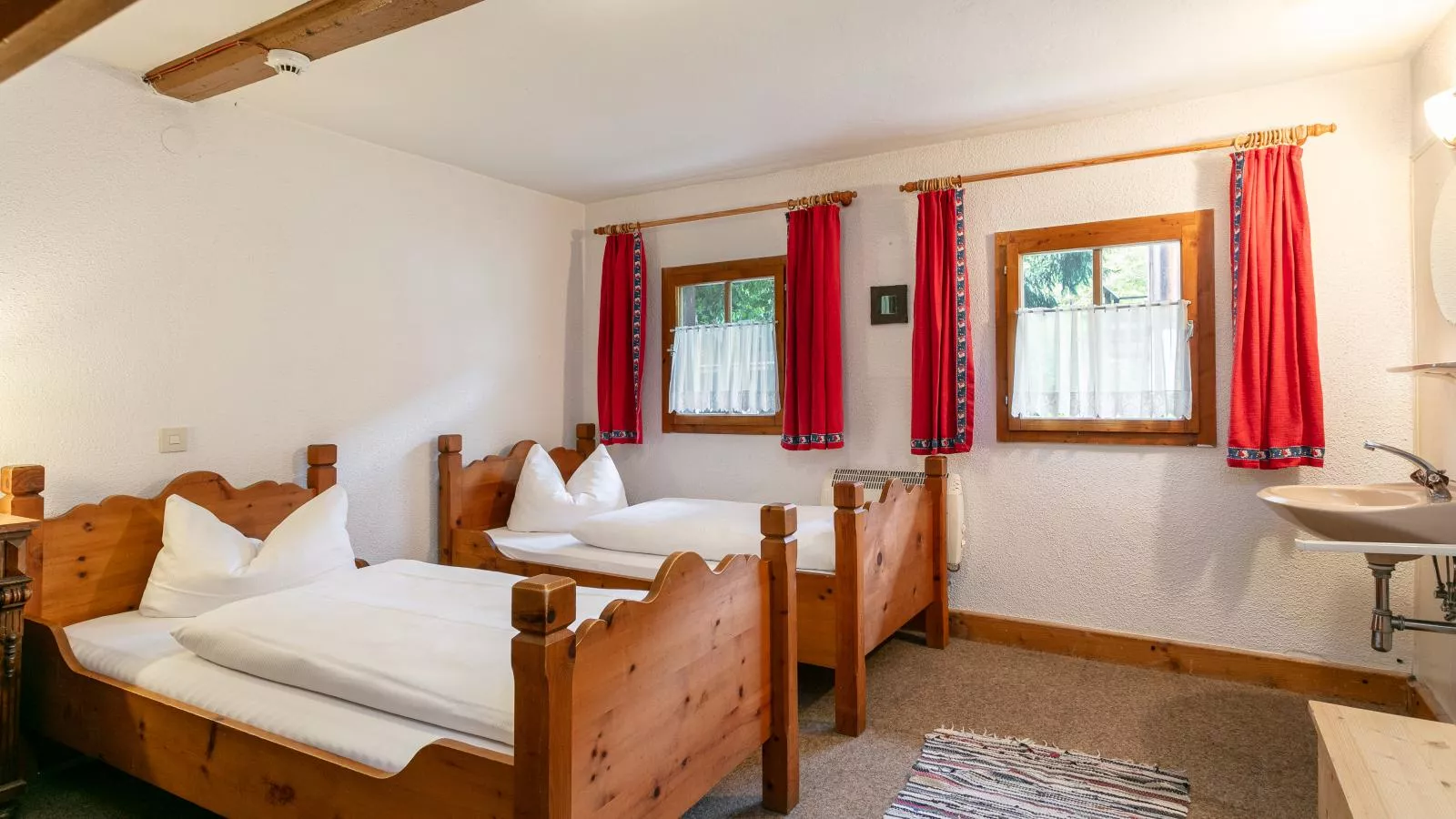 Alpin Hideaway XL-Bedroom