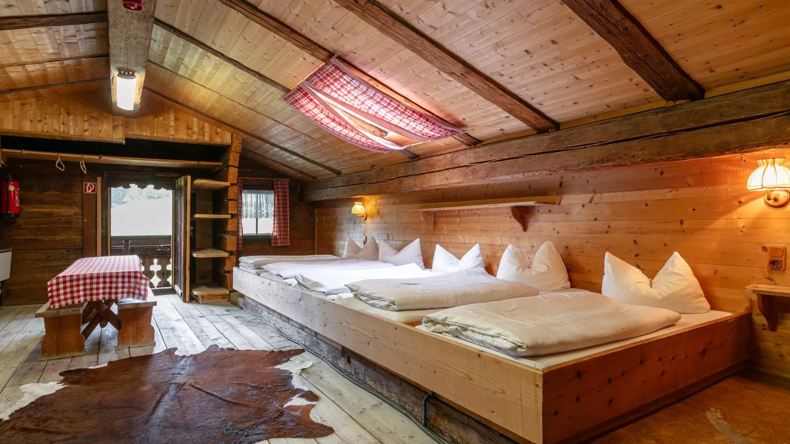 Alpin Hideaway XL-Bedroom