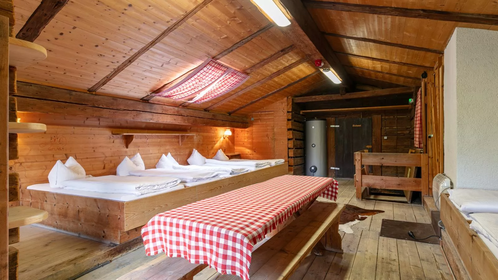 Alpin Hideaway XL-Bedroom