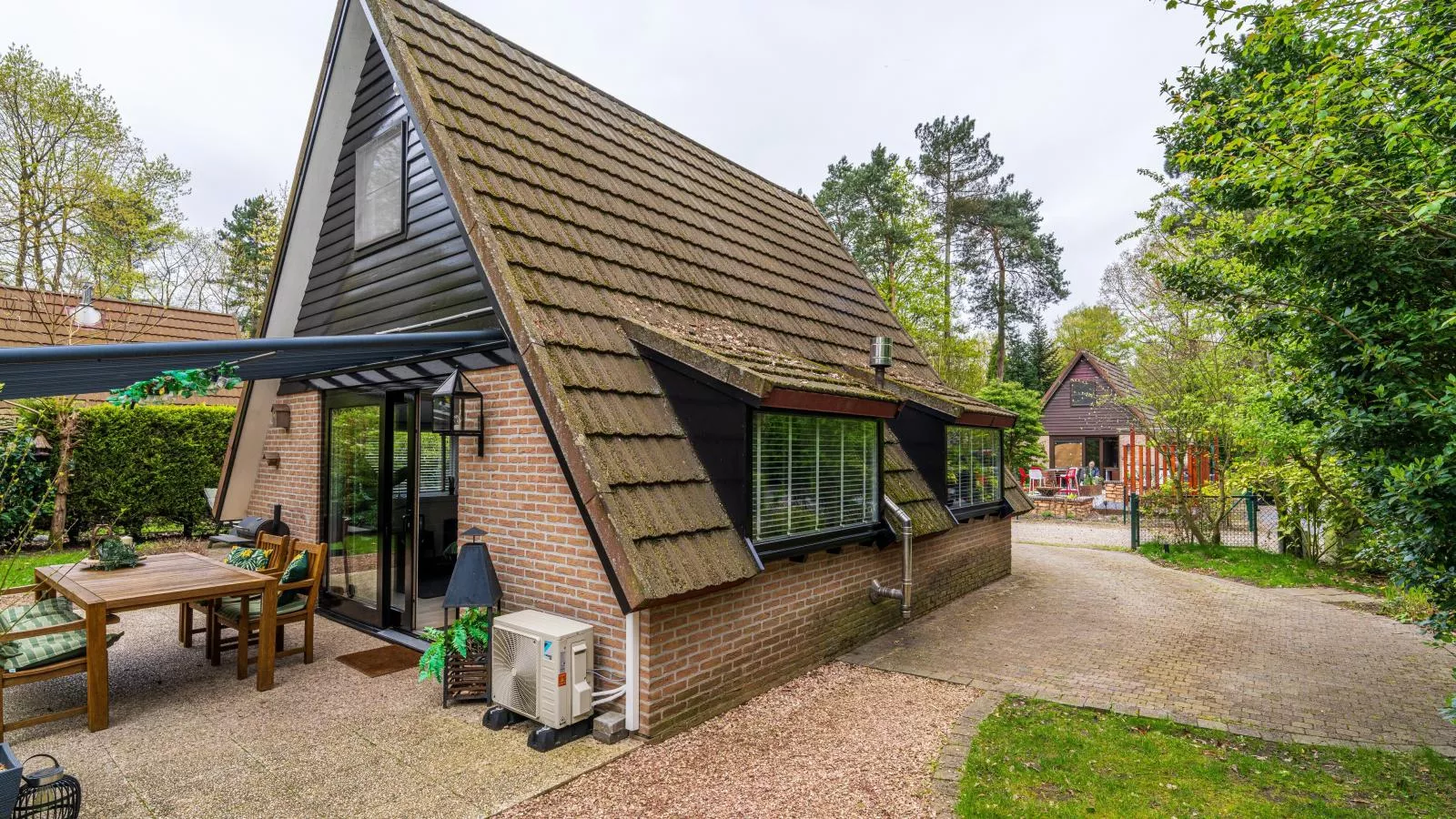 Sonnig Punthuys-Exterior summer
