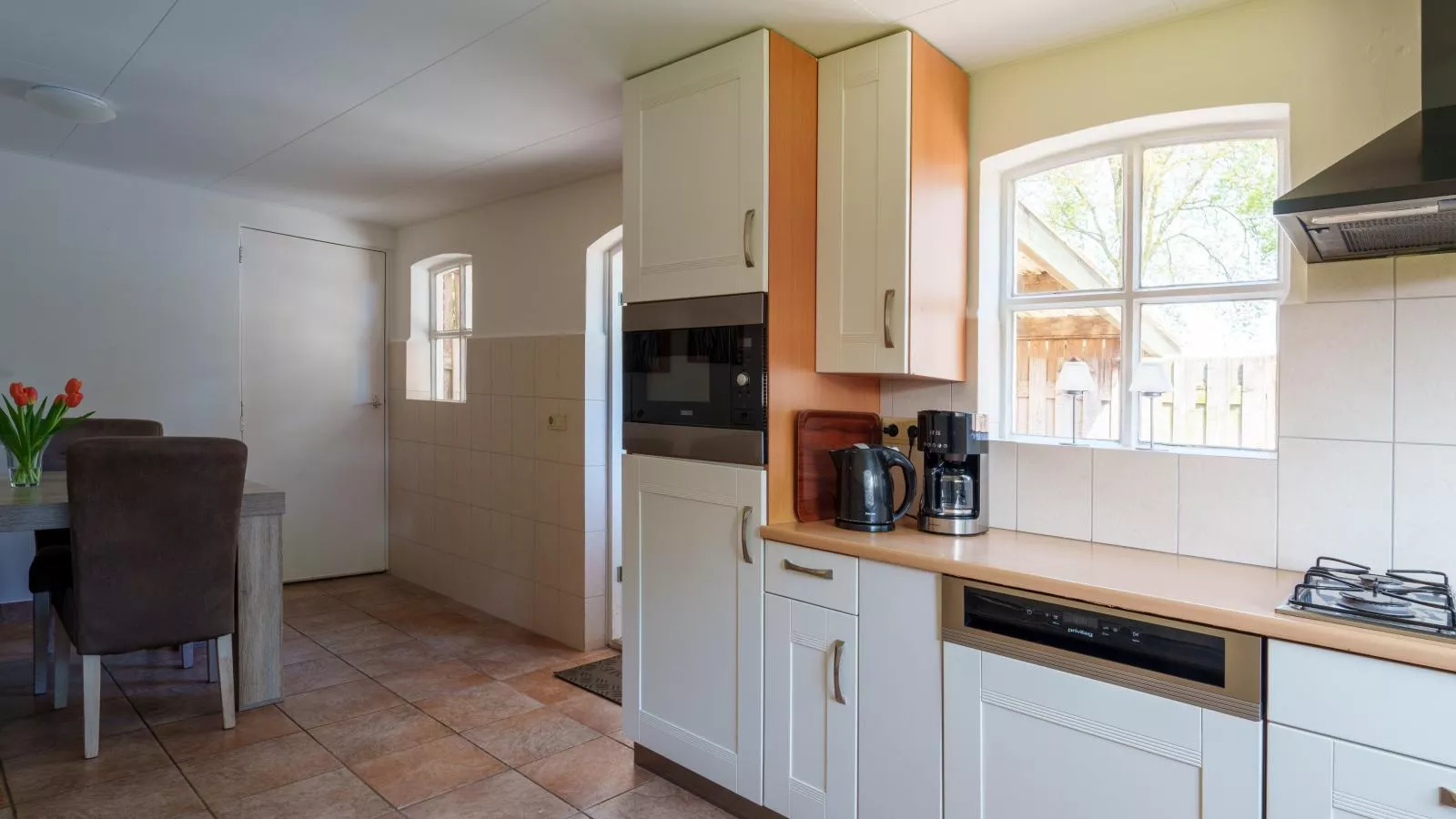 Achter de Vijf Linden-Kitchen