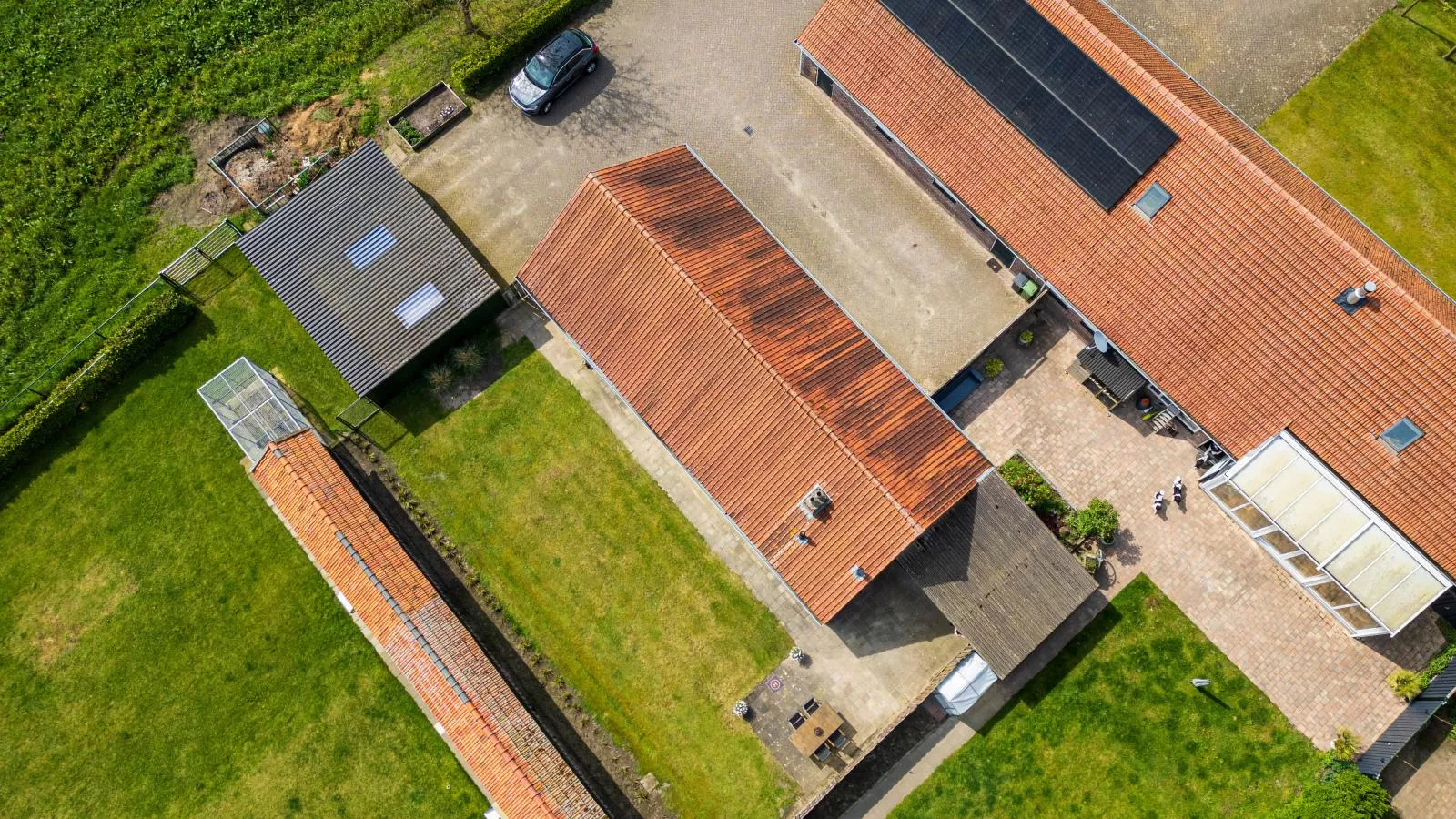 Achter de Vijf Linden-Exterior summer