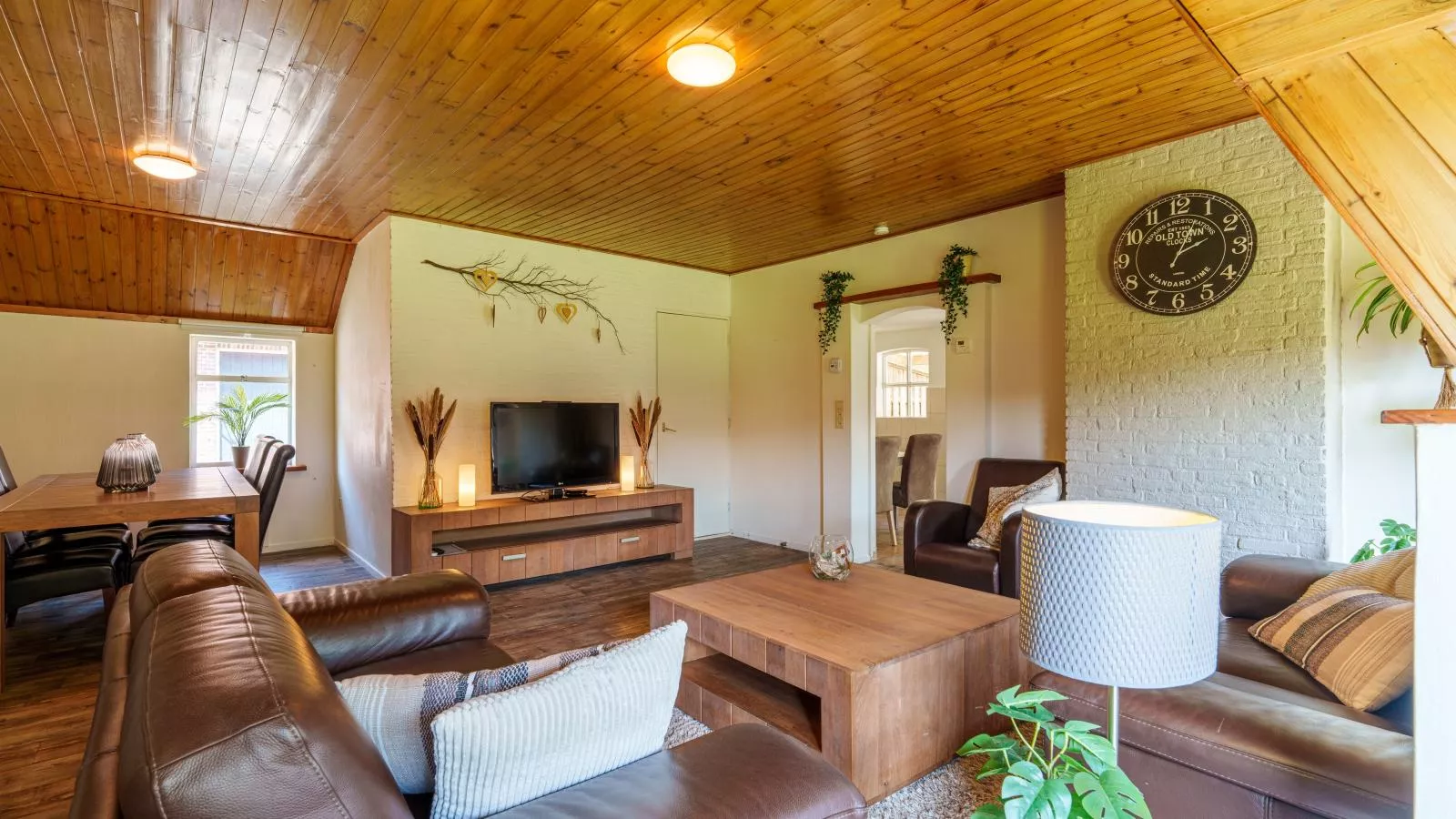 Achter de Vijf Linden-Living room