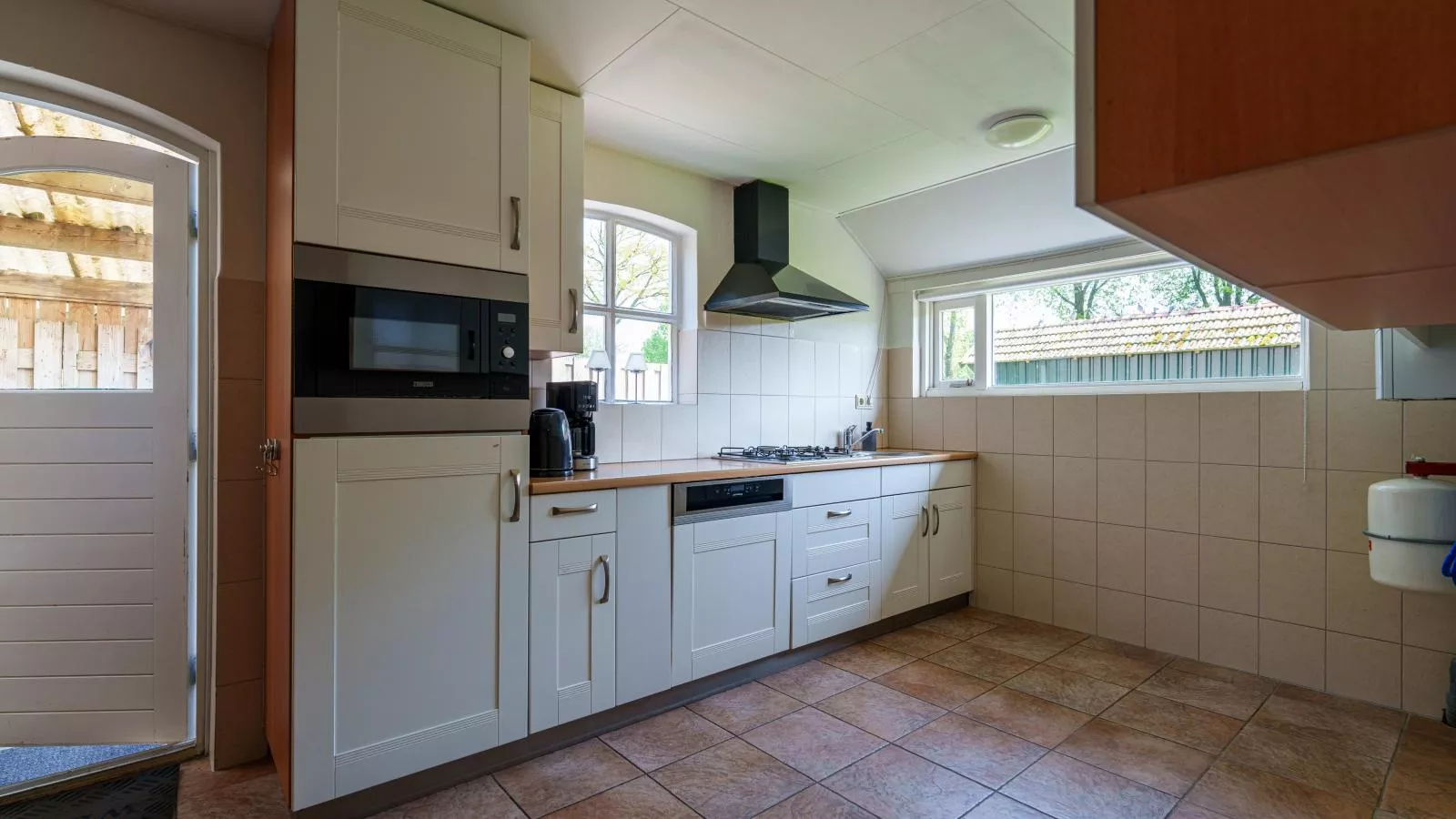 Achter de Vijf Linden-Kitchen