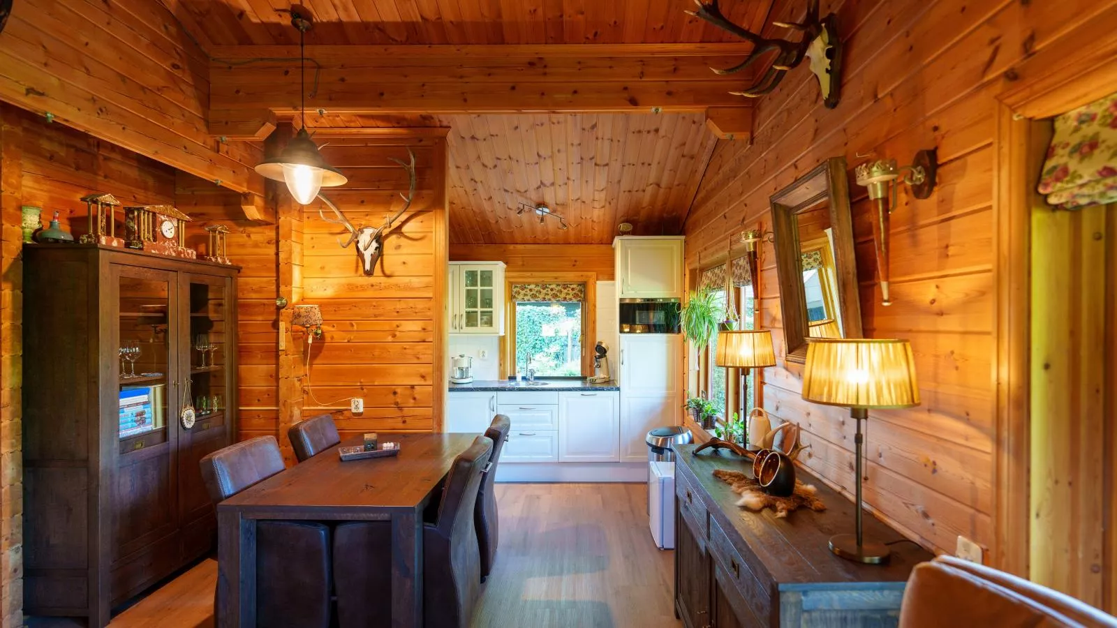 De 5 Platanen-Dining room