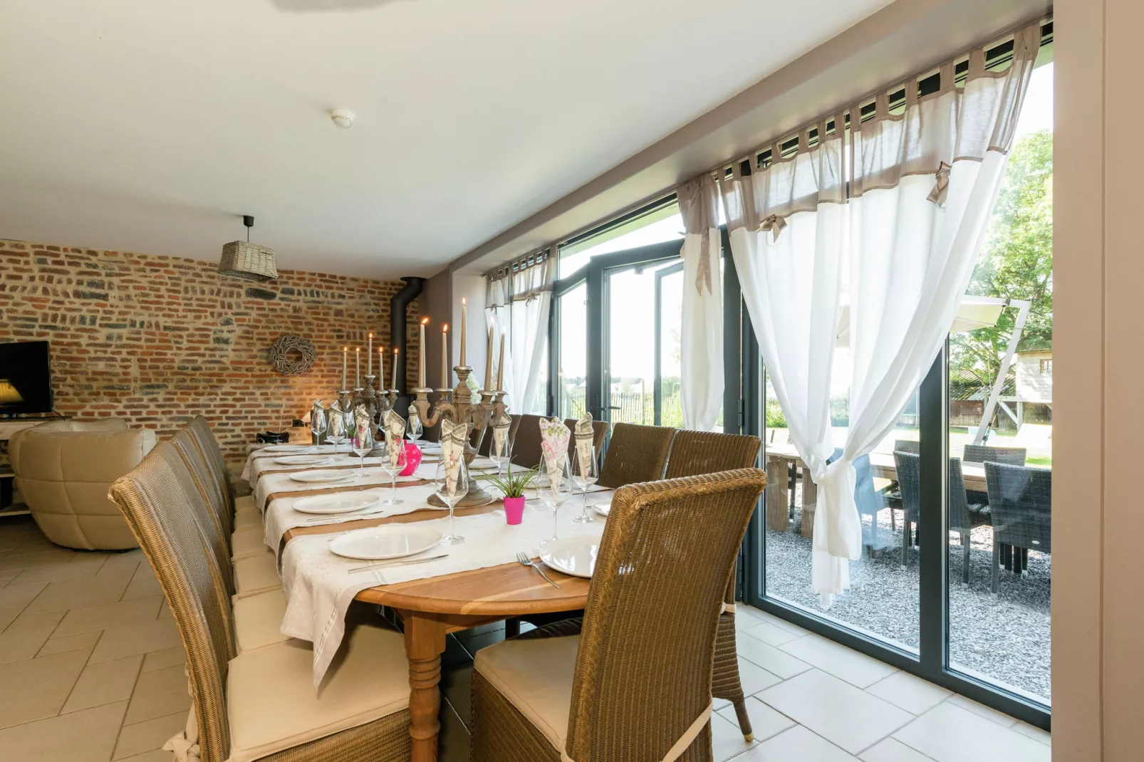 Le Grenier du Gerny-Dining room