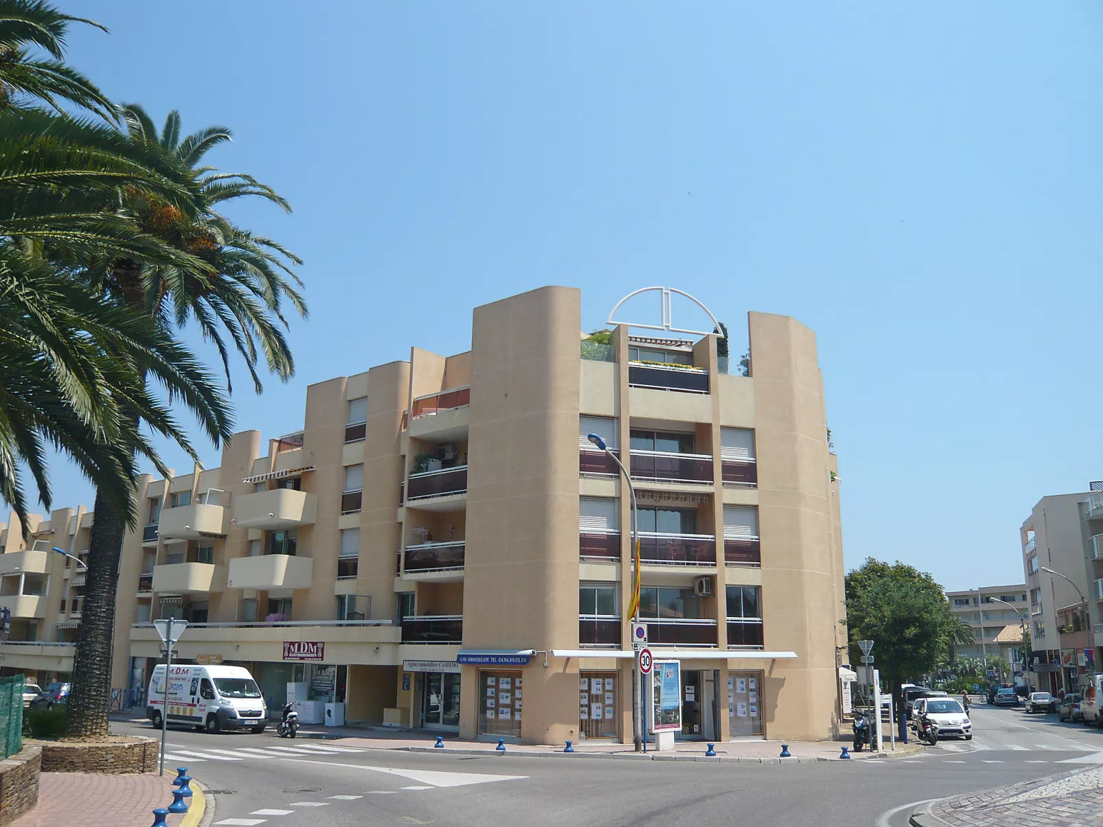La Palmeraie-Outside