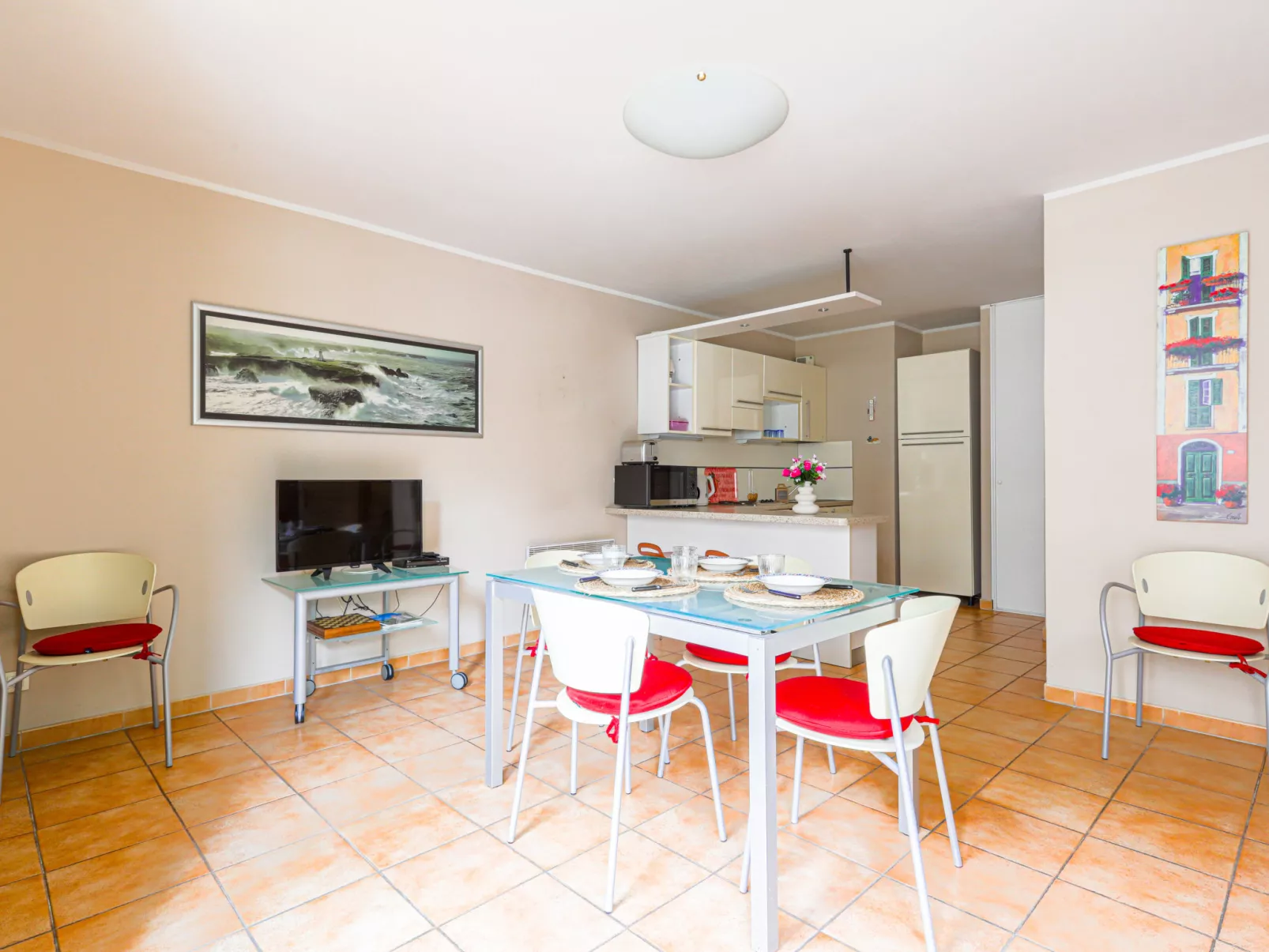 Les Balcons de Port Nicea-Inside