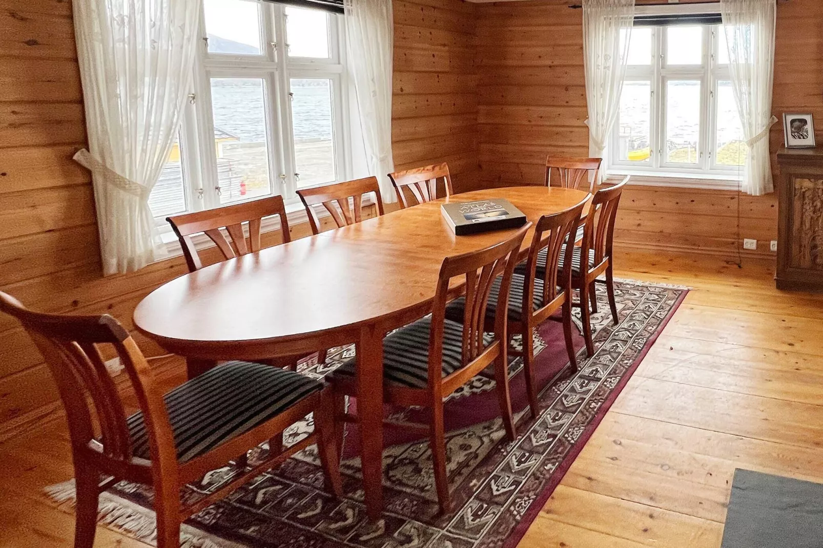 7 person holiday home in GURSKØY-Indoor