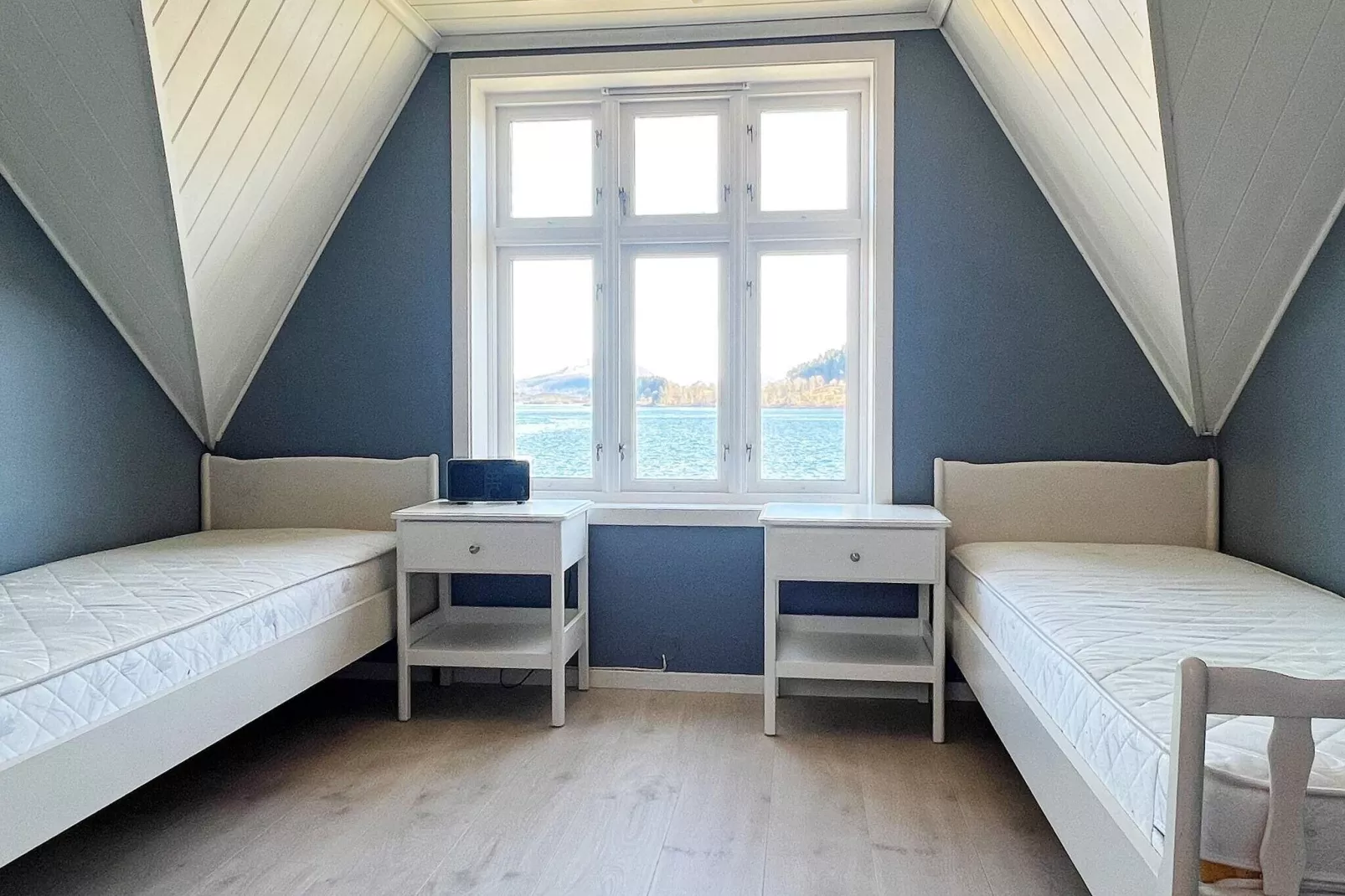 7 person holiday home in GURSKØY-Indoor