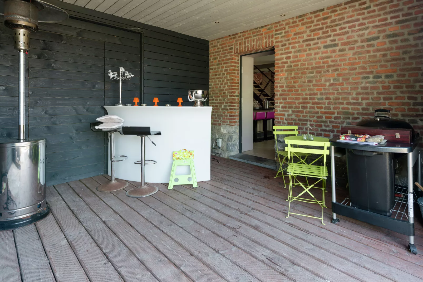 Le Grenier du Gerny-Terrace balcony