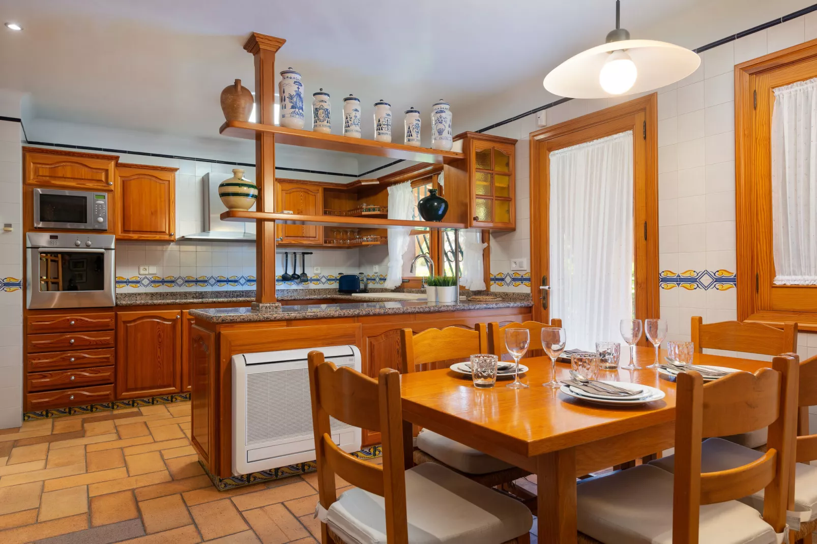 Mulholland Villa-Salle à manger