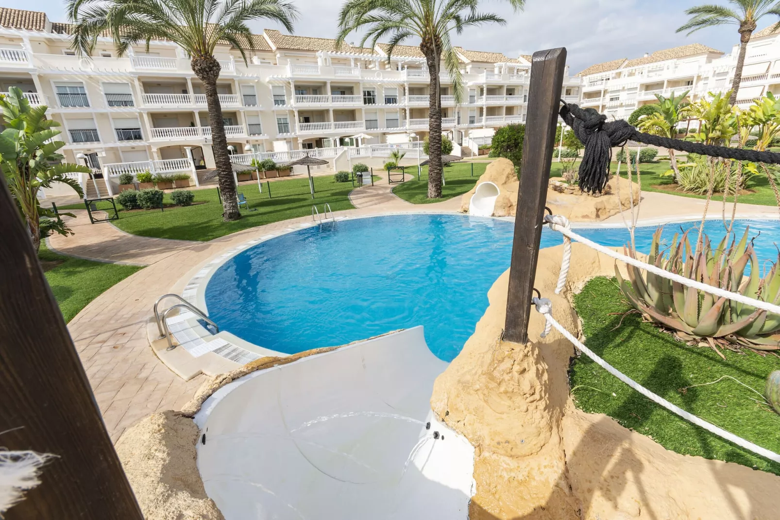 Aquamarinas-Exterior summer