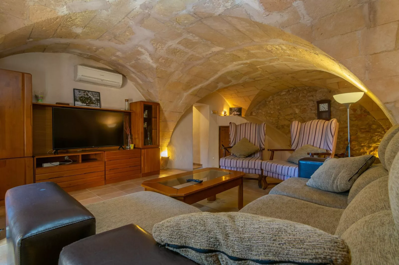 Es MolÍ Can Torres-Living room