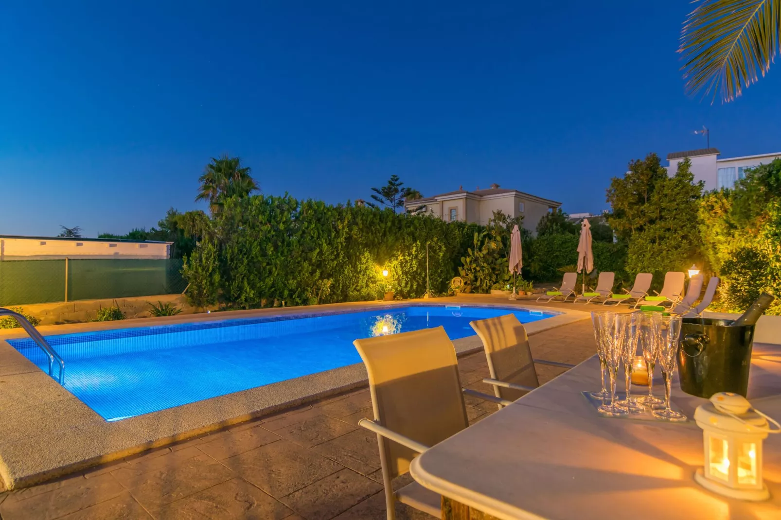 Can Moragues & Martorell-Exterior summer