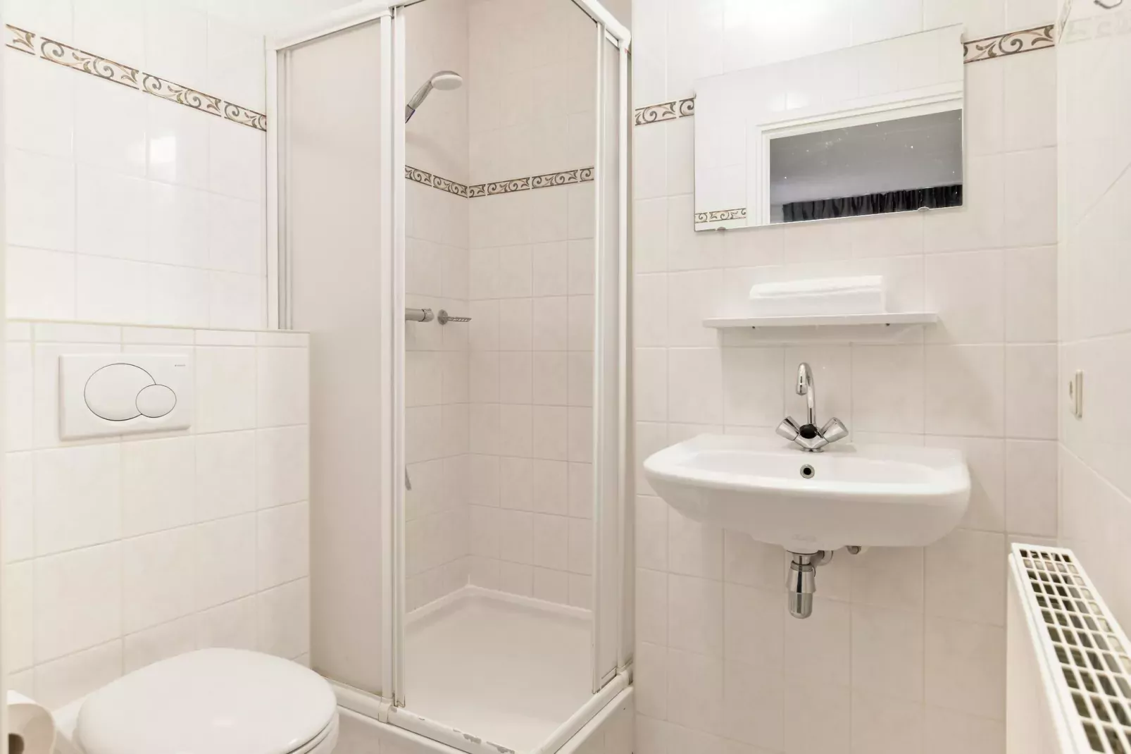 Waterpark De Bloemert 16-Bathroom
