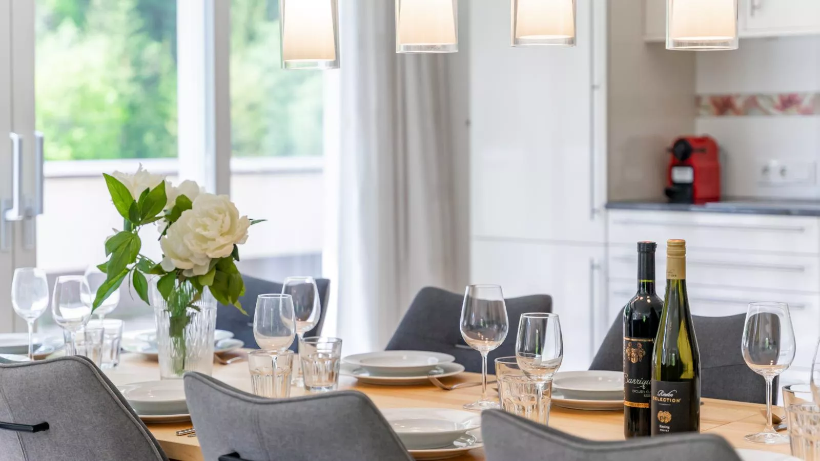 Drei Berge Top 2-Dining room