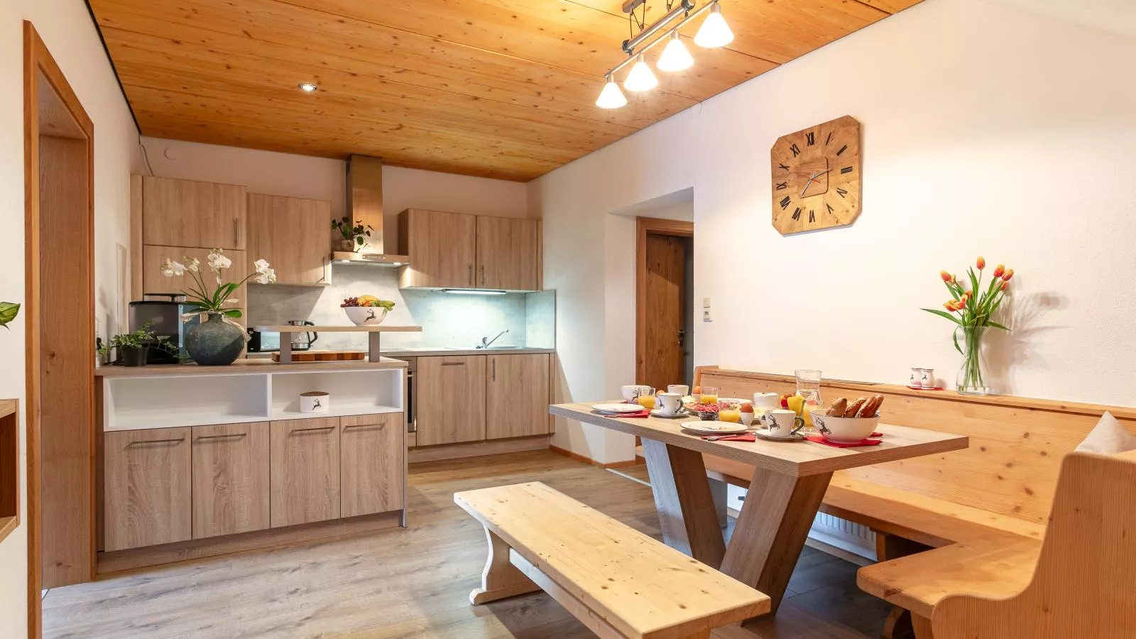 Marschbachhof-Dining room