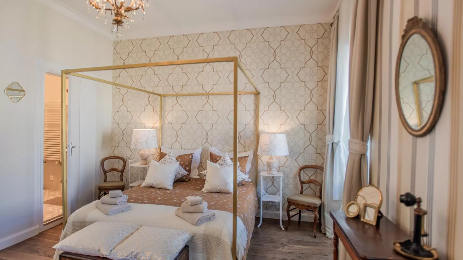 Gîte Côté Rivière-Bedroom