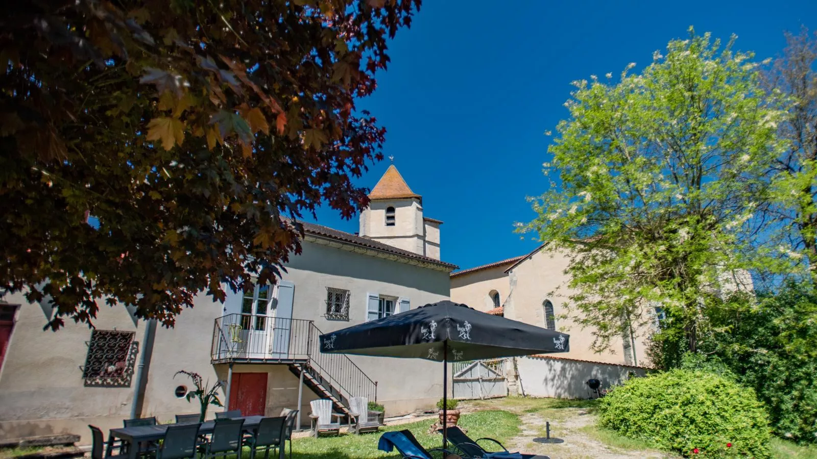 Gîte Côté Rivière-Exterior summer