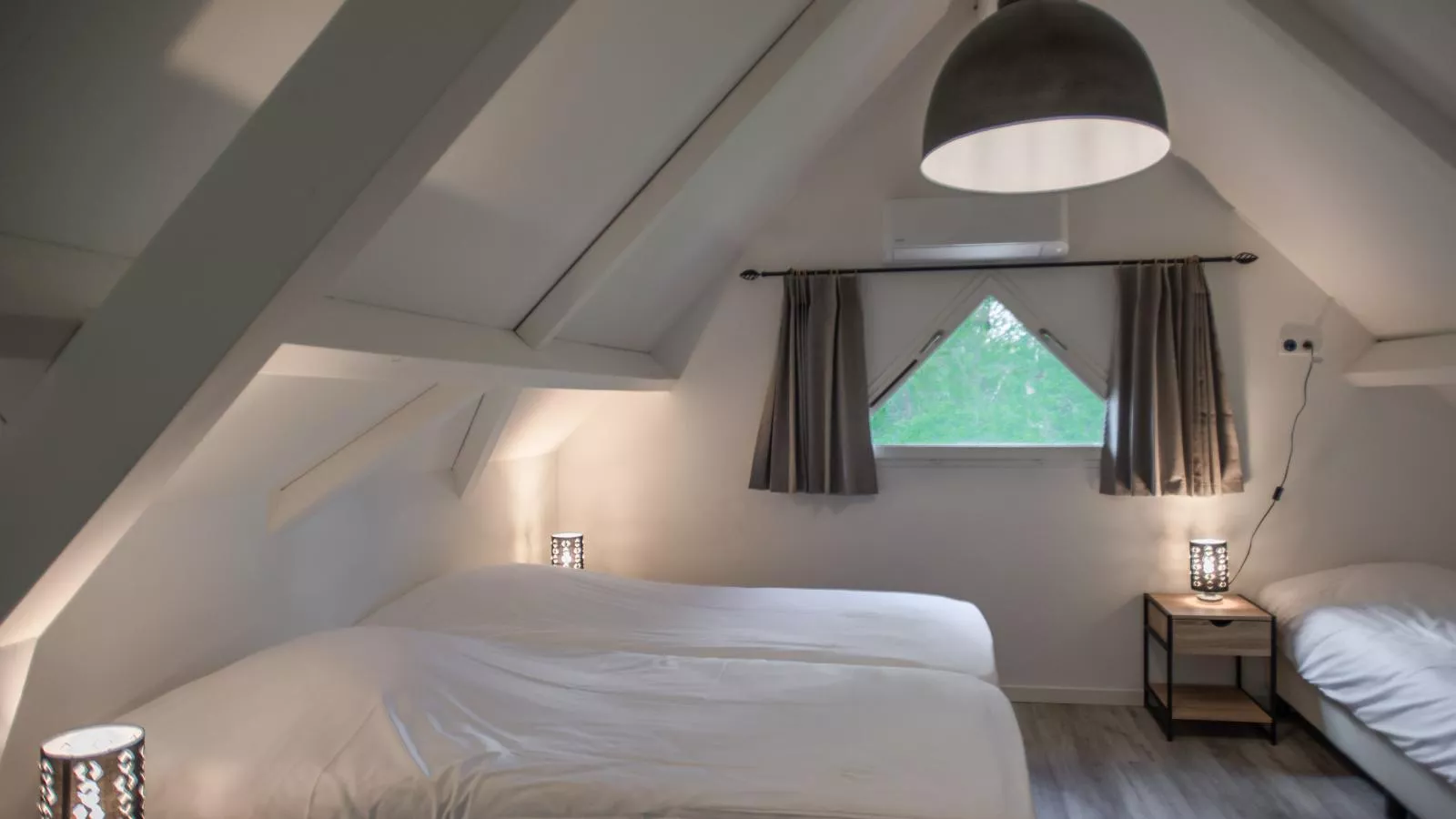 Le Lac Bleu 20-Chambre