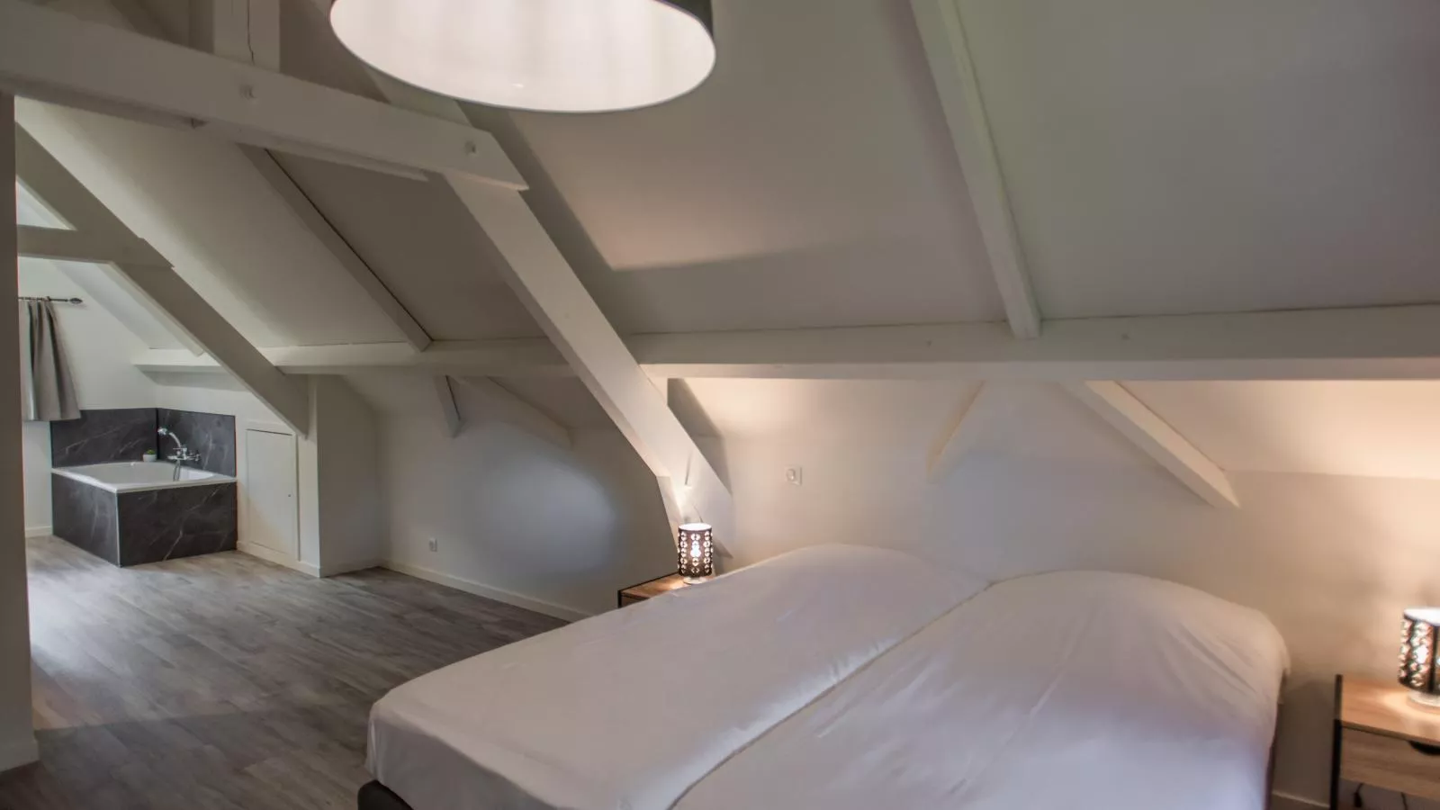 Le Lac Bleu 20-Chambre