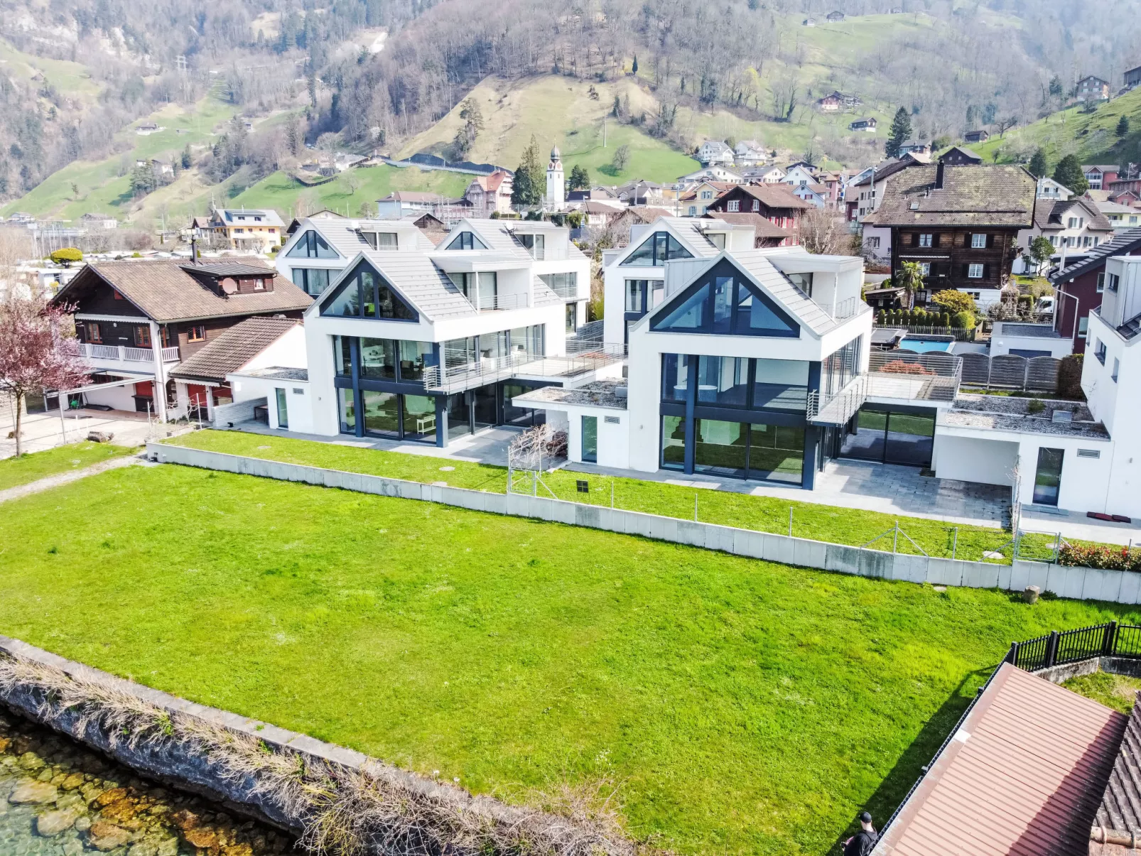 Villa am See 3-Outside