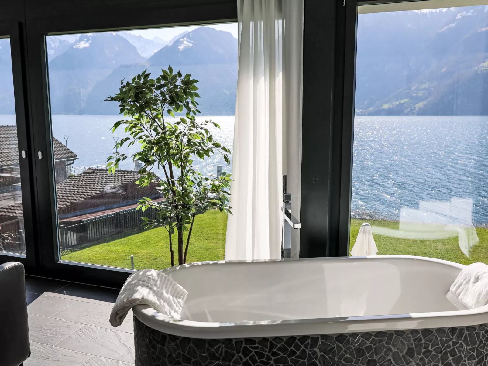 Villa am See 3-Inside