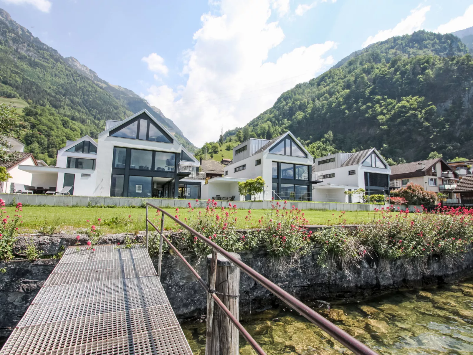 Villa am See 3-Outside