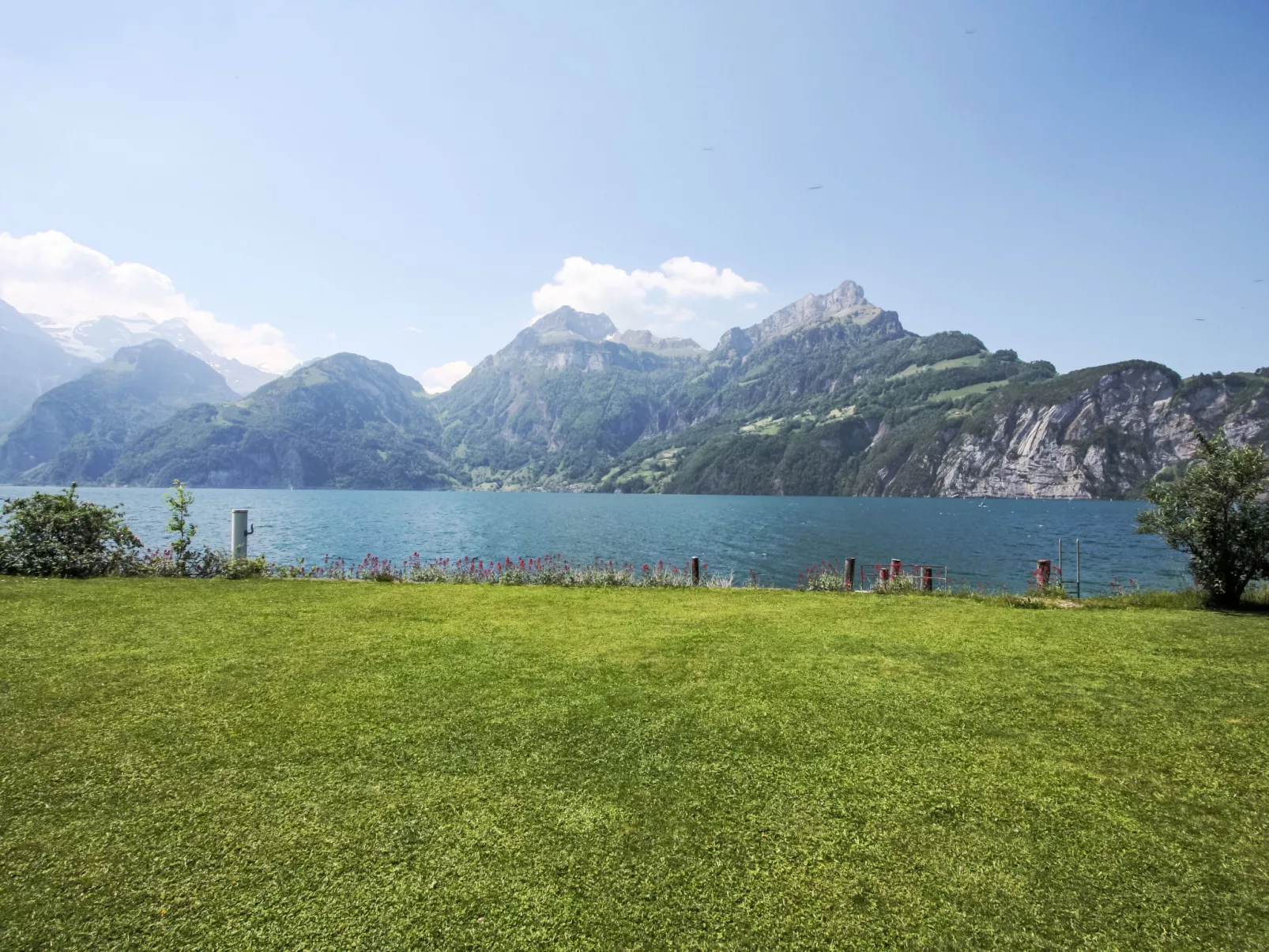 Villa am See 3-Outside
