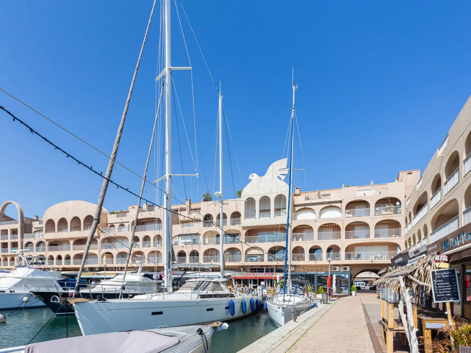 Port de la Gavine I-Outside