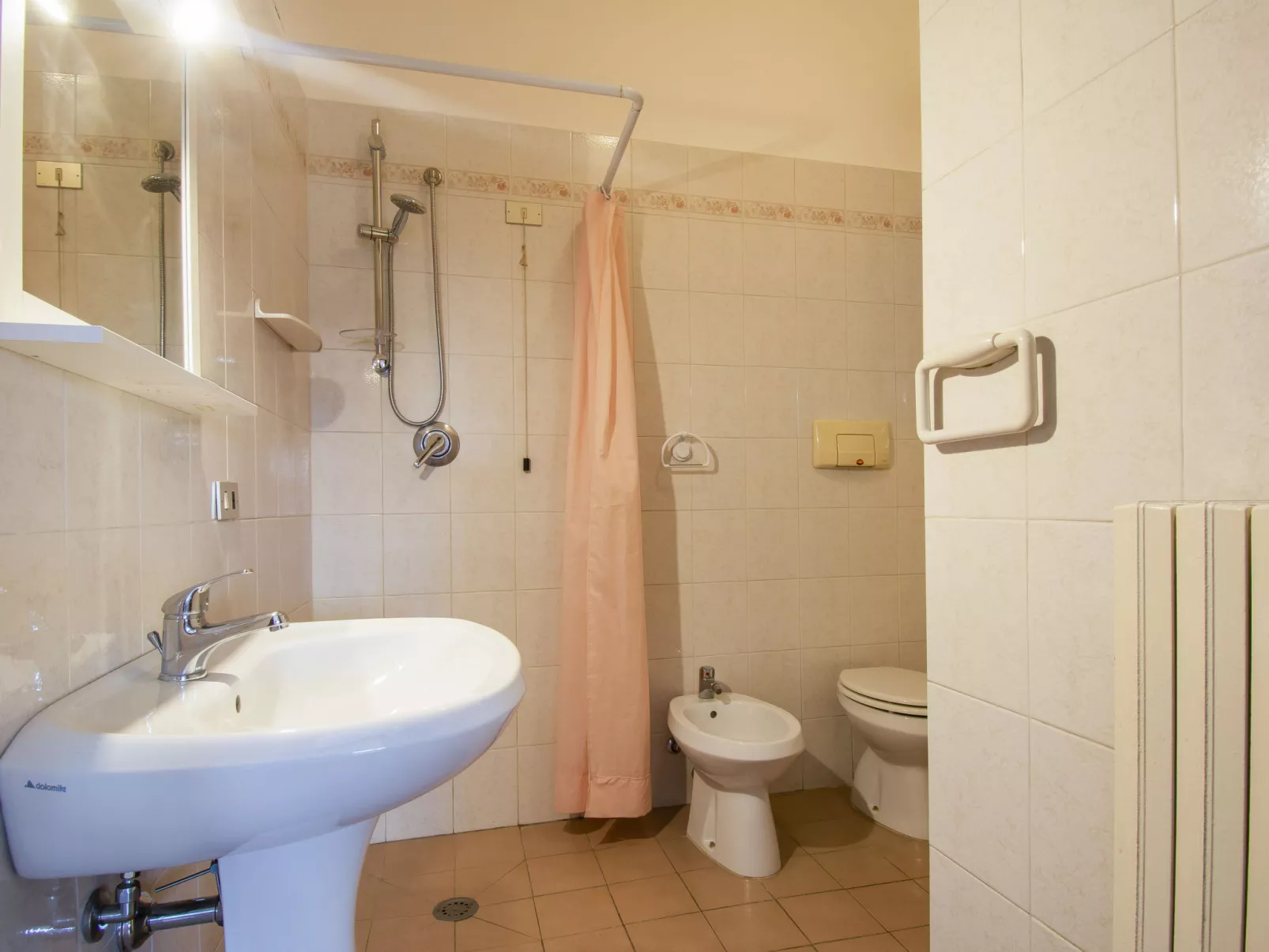 Casa della Gatta-Inside