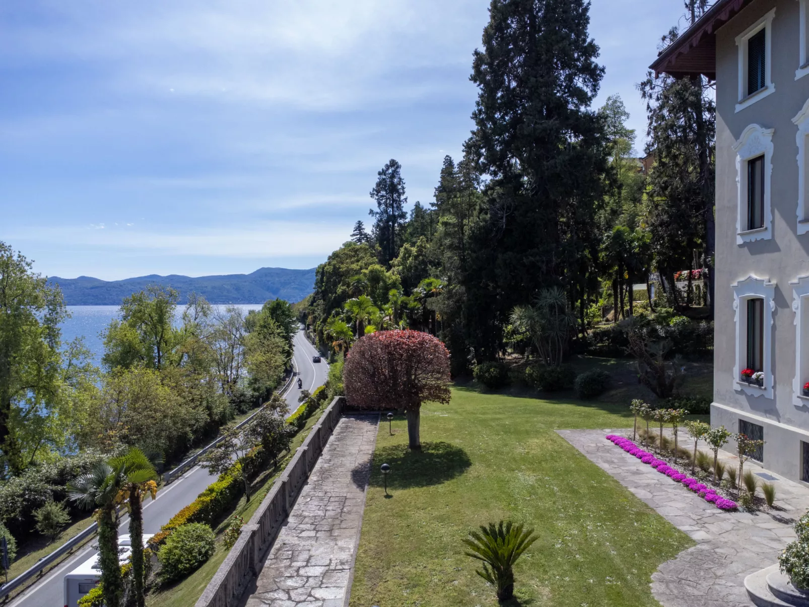 Villa Ceriana-Outside