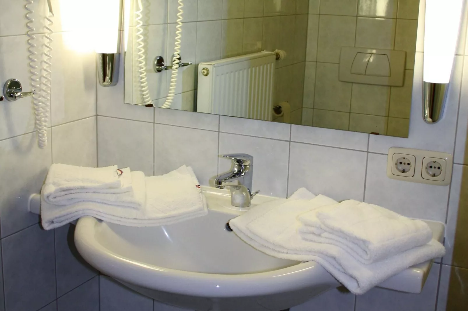 Alpenkatze-Bathroom