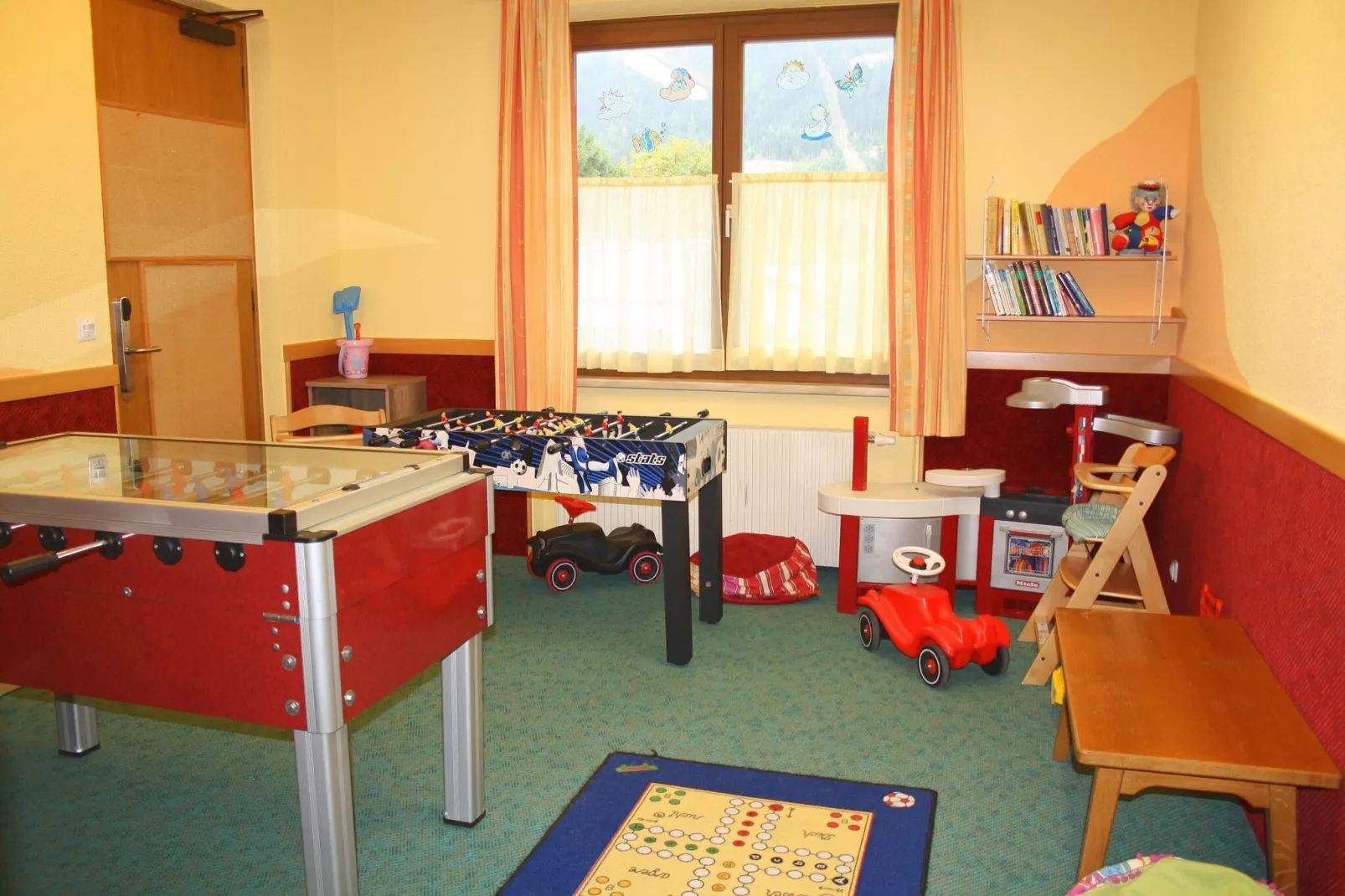 Alpenkatze-Facilities