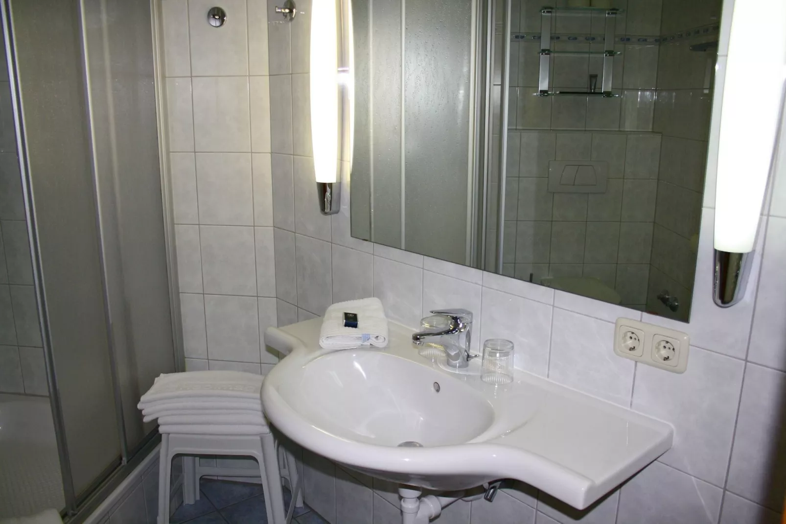 Alpenblick/Alpenhorst-Bathroom