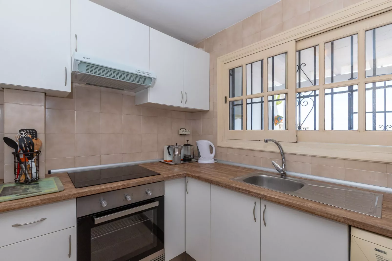 Casa Siloam-Kitchen