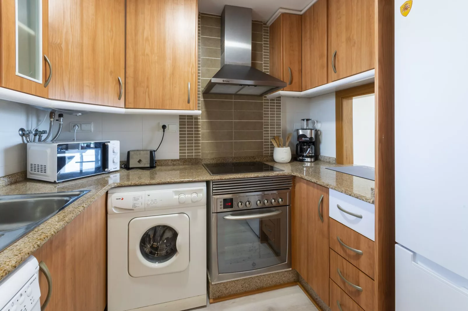 Aquamarinas-Kitchen