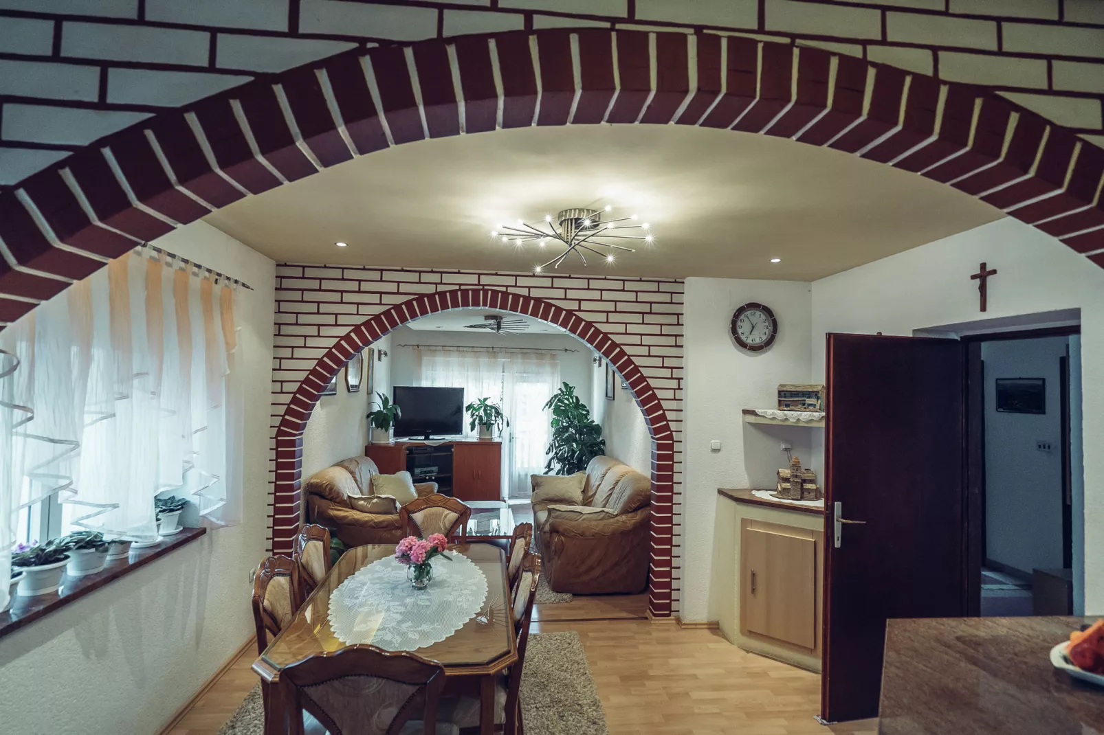 Villa Sucur-Salle à manger